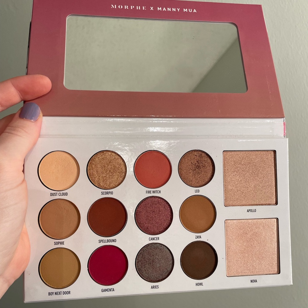 Morphe x Manny MUA Eyeshadow + Highlighting Palette